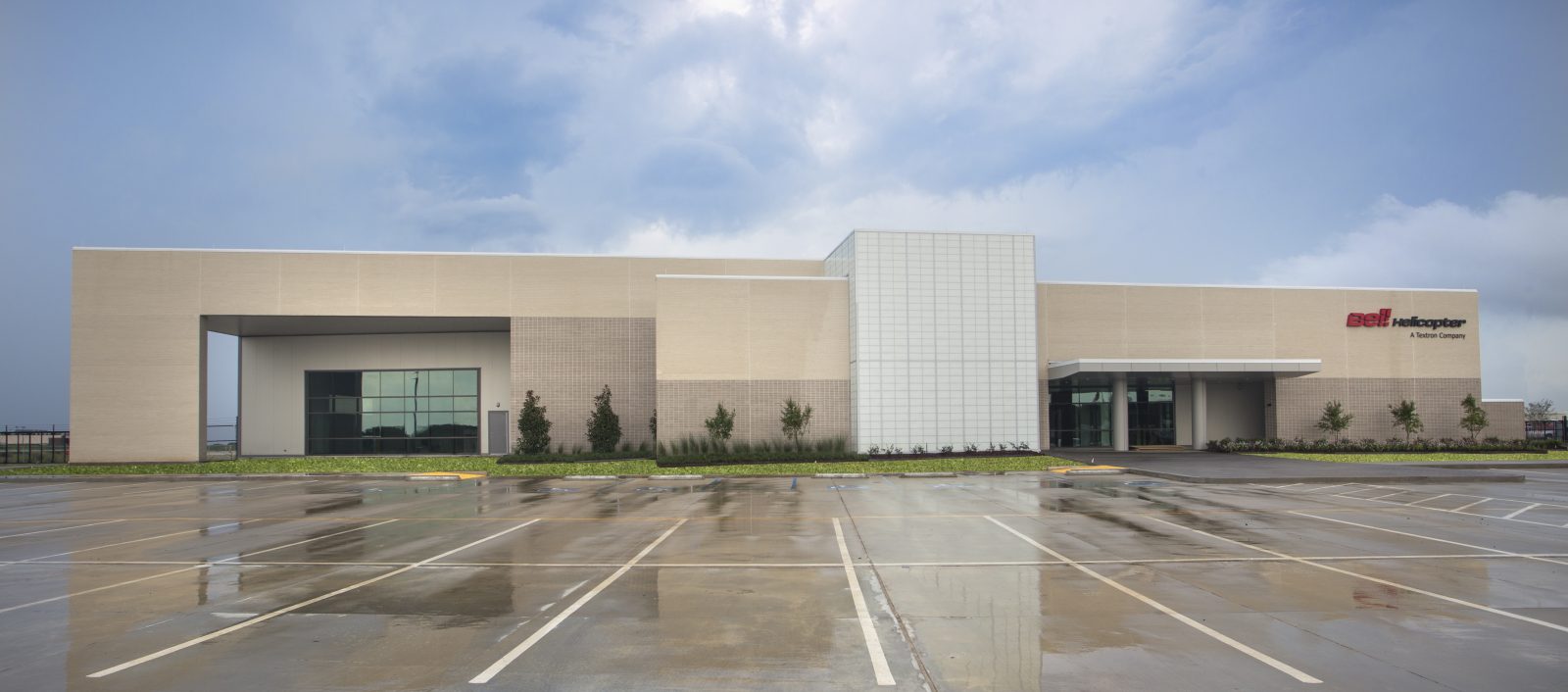 Bell Helicopter SLS Assembly Facility Exterior