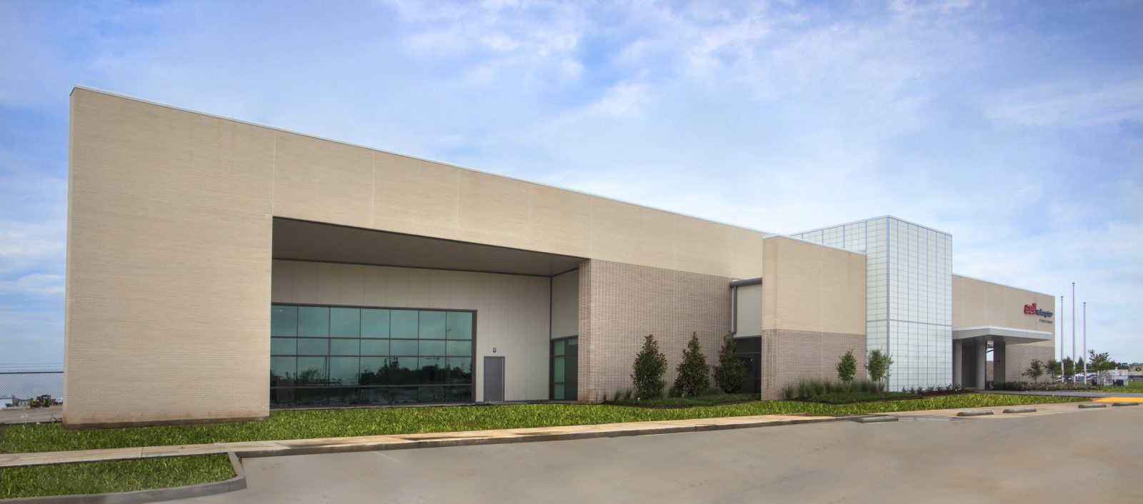 Bell Helicopter SLS Assembly Facility Exterior
