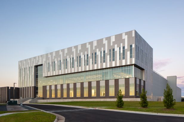 Cologix ASH1, a data center designed by our structural engineering team, featuring a modern exterior and expansive windows