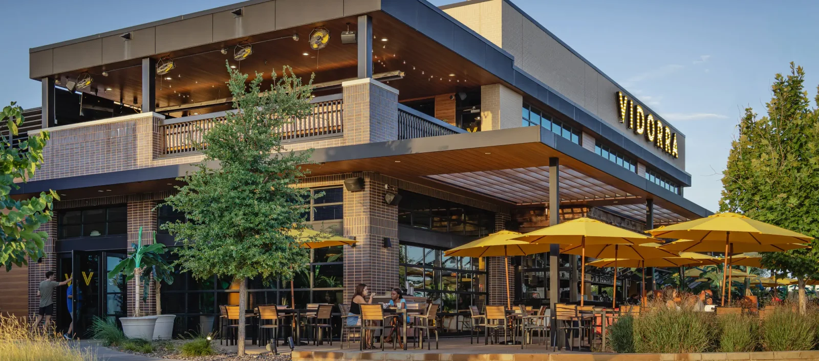 Dining and Retail exterior