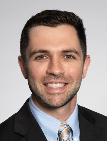 L.A. Fuess Partners Employee Headshot of Peter Falsey