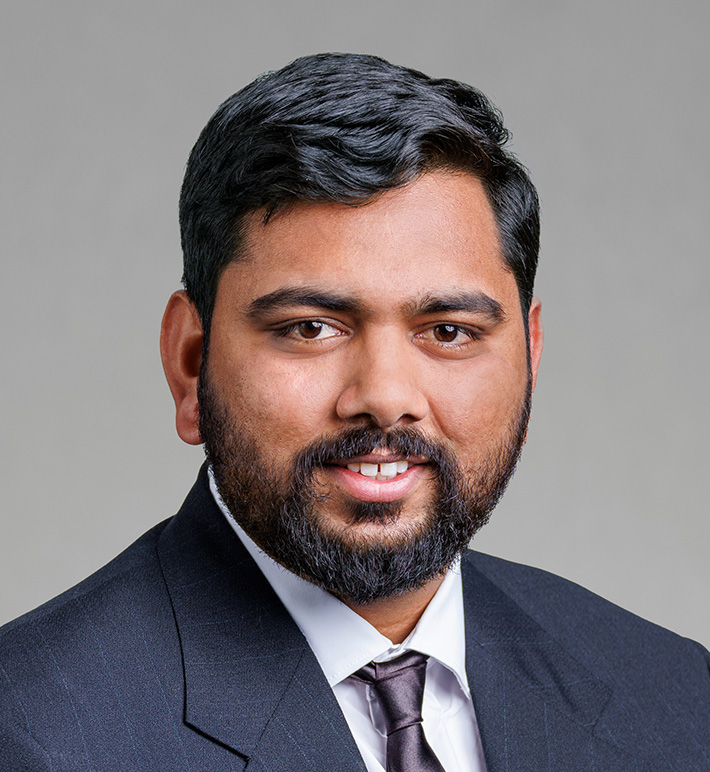 L.A. Fuess Partners Employee Headshot of Shekhar More