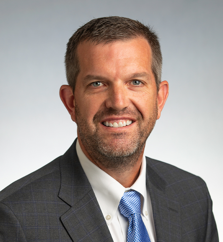 L.A. Fuess Partners Employee Headshot of Travis Piesker